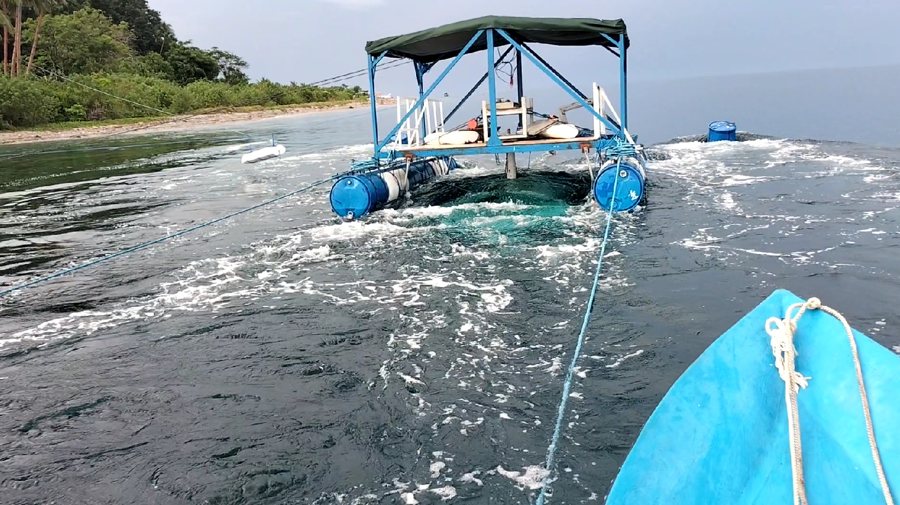 Platform uji turbin arus laut di Selat Haya, Maluku, bersama tim Universitas Pattimura